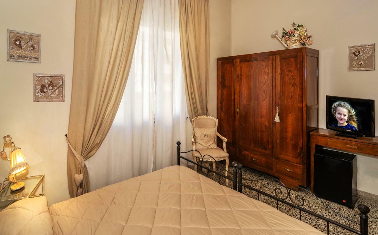Affittacamere La Casa Di Ugo Ciglione Екстер'єр фото
